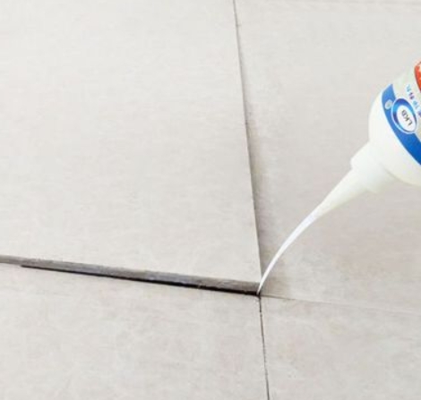 德保瓷砖空鼓维修公司分享卫生间瓷砖脱落的原因可能有以下几点
